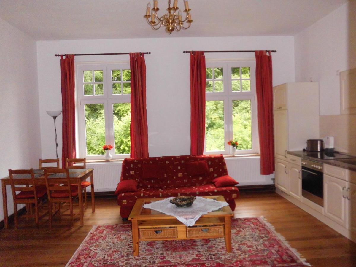 Apartamento Gutshaus Wohlenhagen Wohlenberg Exterior foto